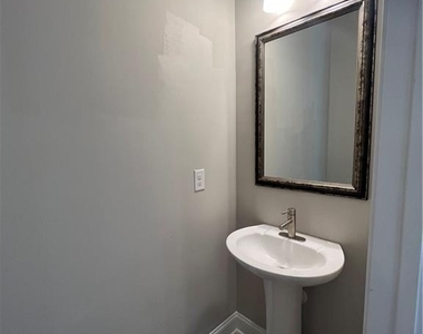 942 Catamaran Court - Photo Thumbnail 26