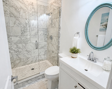 7338 W Clarence Avenue - Photo Thumbnail 44