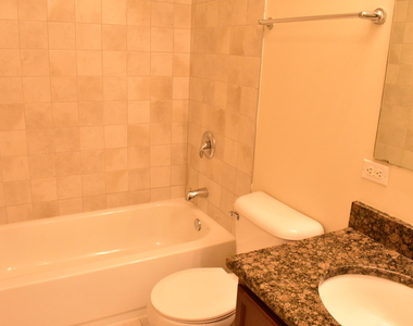 8255 Skokie Boulevard - Photo Thumbnail 8