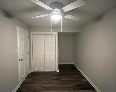 3434 Palace Court - Photo Thumbnail 42