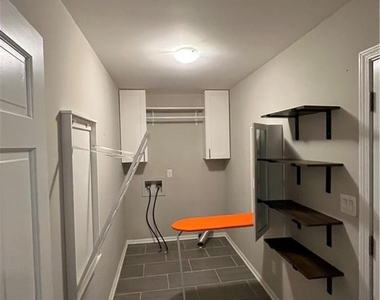 3434 Palace Court - Photo Thumbnail 46