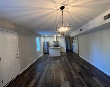3434 Palace Court - Photo Thumbnail 40