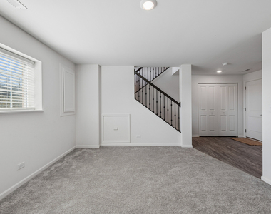 511 Cimmaron Circle - Photo Thumbnail 16