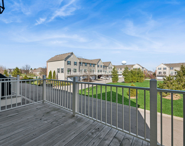 511 Cimmaron Circle - Photo Thumbnail 17