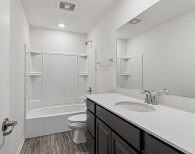 511 Cimmaron Circle - Photo Thumbnail 14