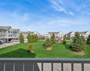 511 Cimmaron Circle - Photo Thumbnail 18