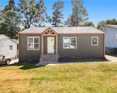 220 Birch Street - Photo Thumbnail 17