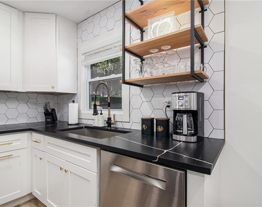 220 Birch Street - Photo Thumbnail 4