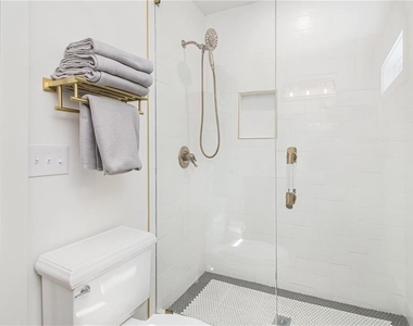220 Birch Street - Photo Thumbnail 10