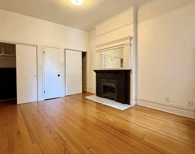 5135 S Dorchester Avenue - Photo Thumbnail 8