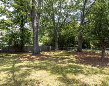 3026 Brook Drive - Photo Thumbnail 26