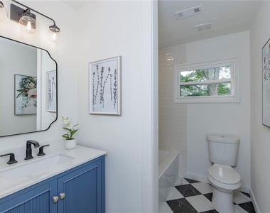 3026 Brook Drive - Photo Thumbnail 21