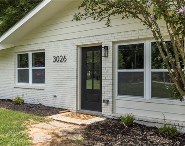 3026 Brook Drive - Photo Thumbnail 3