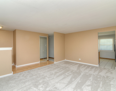 930 Sharon Lane - Photo Thumbnail 8