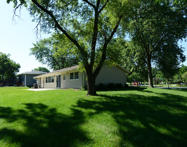 930 Sharon Lane - Photo Thumbnail 31