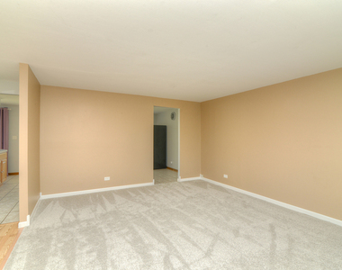 930 Sharon Lane - Photo Thumbnail 7