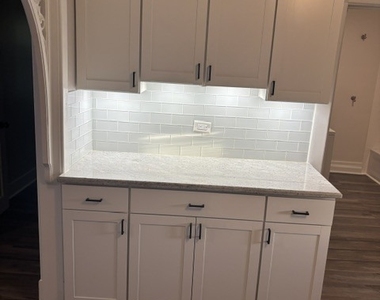 1023 Dean Street - Photo Thumbnail 5