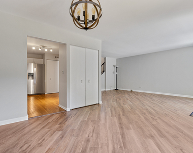 834 Swallow Street - Photo Thumbnail 10