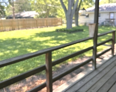 313 South Avenue - Photo Thumbnail 8