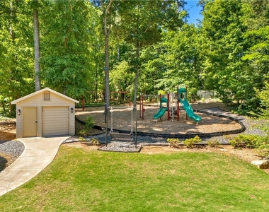 46 Mount Vernon Circle - Photo Thumbnail 32