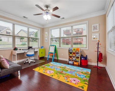 4305 Holton Avenue - Photo Thumbnail 12