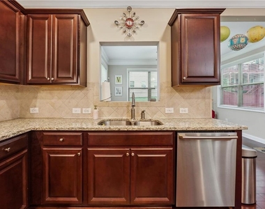 4305 Holton Avenue - Photo Thumbnail 11