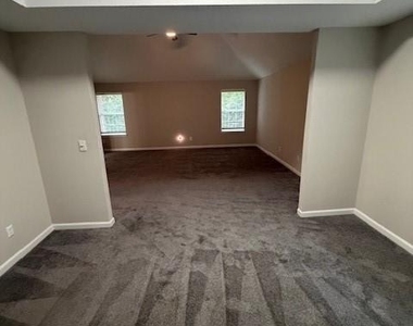 7098 Cavender Drive Sw - Photo Thumbnail 25