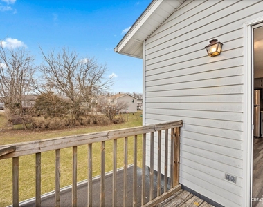 1643 Park Avenue - Photo Thumbnail 14
