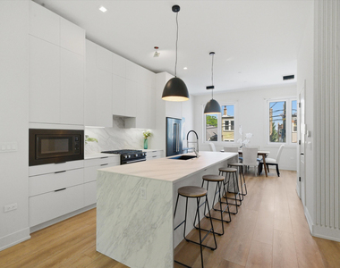4216 W Belmont Avenue - Photo Thumbnail 6