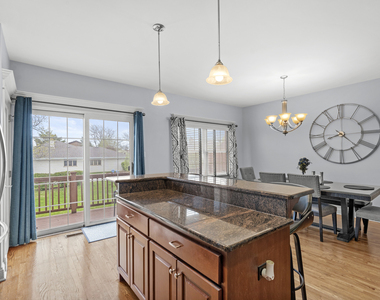 17943 Fountain Circle - Photo Thumbnail 14