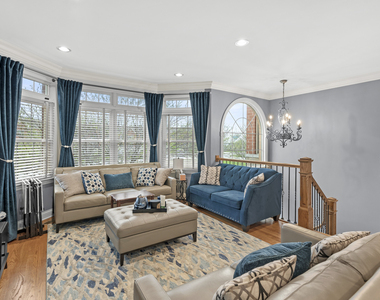 17943 Fountain Circle - Photo Thumbnail 5