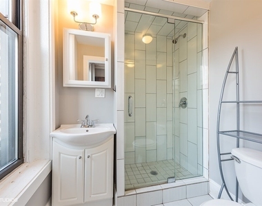1858 W Huron Street - Photo Thumbnail 7