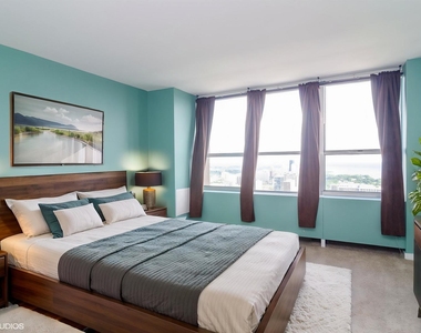 655 W Irving Park Road - Photo Thumbnail 19