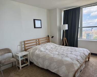 655 W Irving Park Road - Photo Thumbnail 17