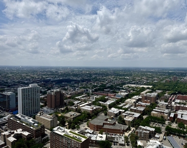 655 W Irving Park Road - Photo Thumbnail 15