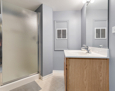 460 Vaughn Circle - Photo Thumbnail 19