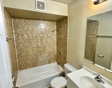 16001 Avalon Avenue - Photo Thumbnail 6
