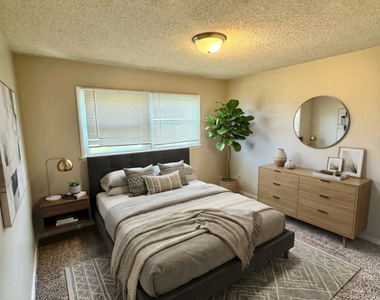 16001 Avalon Avenue - Photo Thumbnail 7