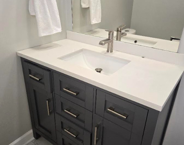 831 W Heritage Drive - Photo Thumbnail 7