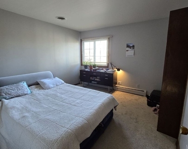 831 W Heritage Drive - Photo Thumbnail 13