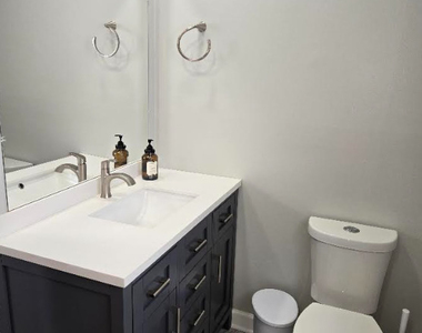 831 W Heritage Drive - Photo Thumbnail 11