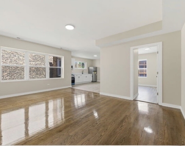 7741 S Phillips Avenue - Photo Thumbnail 10