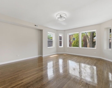 7741 S Phillips Avenue - Photo Thumbnail 4