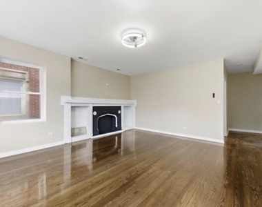 7741 S Phillips Avenue - Photo Thumbnail 3