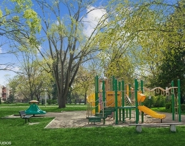 700 W Dempster Street - Photo Thumbnail 19