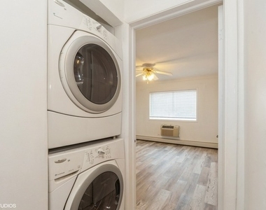 700 W Dempster Street - Photo Thumbnail 17
