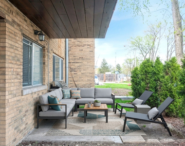 700 W Dempster Street - Photo Thumbnail 21