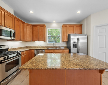 1925 Brentwood Road - Photo Thumbnail 11