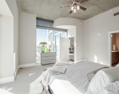 5927 Almeda Road - Photo Thumbnail 3