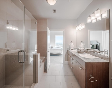 5927 Almeda Road - Photo Thumbnail 2